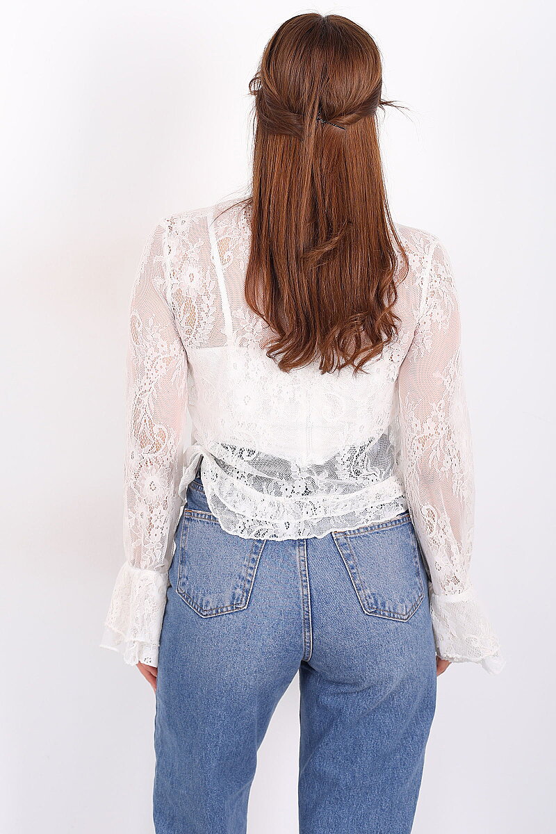Yakası Şal Bağlamalı Fırfır Detaylı Ekru Kadın Dantel Bluz - 5