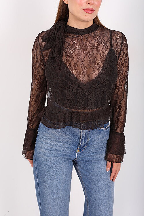 Yakası Şal Bağlamalı Fırfır Detaylı Kahverengi Kadın Dantel Bluz - Berox (1)