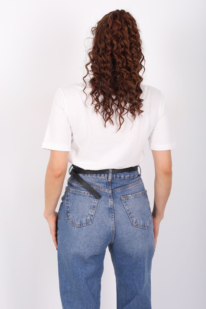 Yakası Taşlı Kısa Kol Beyaz Kadın T-Shirt - 5