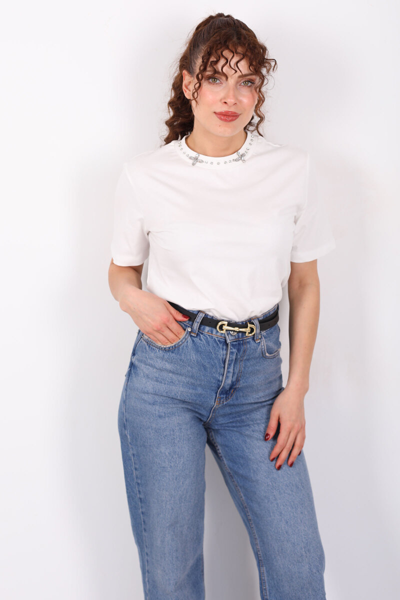 Yakası Taşlı Kısa Kol Beyaz Kadın T-Shirt - 6
