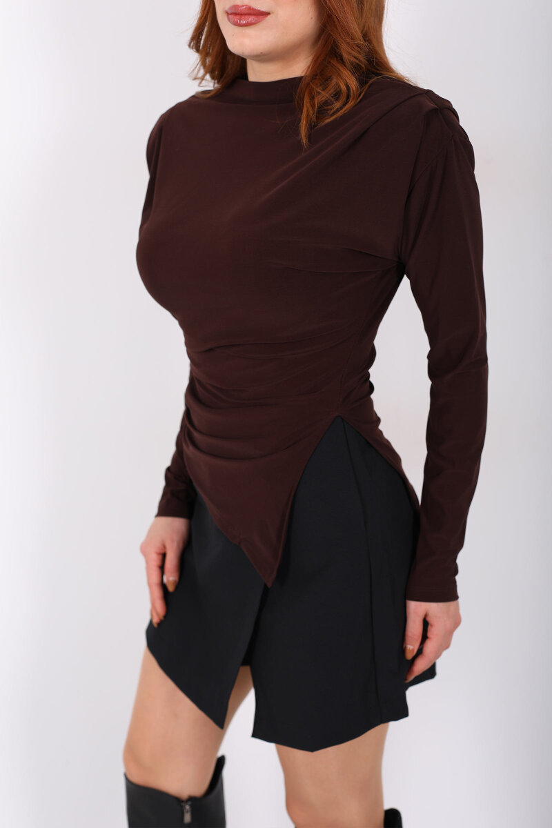 Yanı Büzgülü Asimetrik Acı Kahve Kadın Vatkalı Bluz - 2