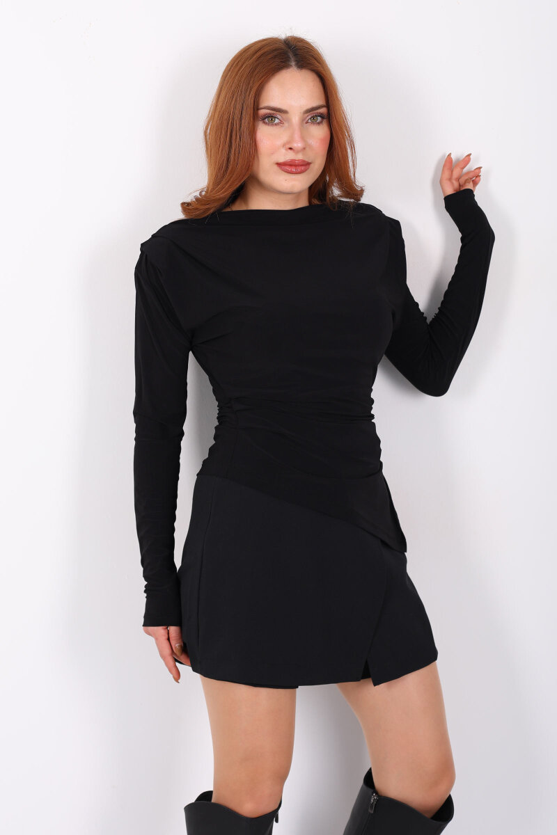 Yanı Büzgülü Asimetrik Siyah Kadın Vatkalı Bluz - 3