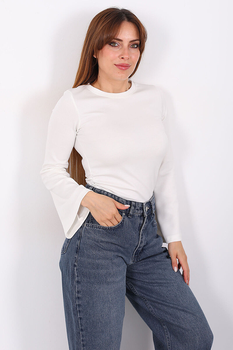 Yanları Büzgülü İspanyol Kol Beyaz Kadın Body - 4