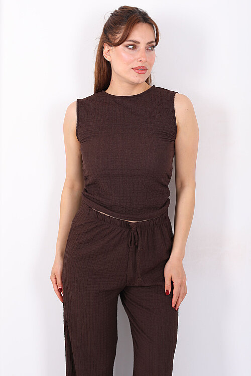 Yanları Drapeli Bisiklet Yaka Kadın Acı Kahve Kolsuz Bubble Bluz - 5