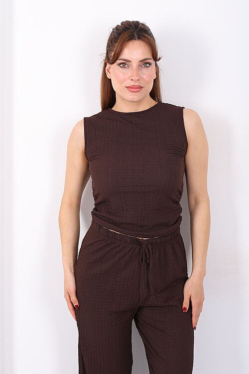 Yanları Drapeli Bisiklet Yaka Kadın Acı Kahve Kolsuz Bubble Bluz - 3