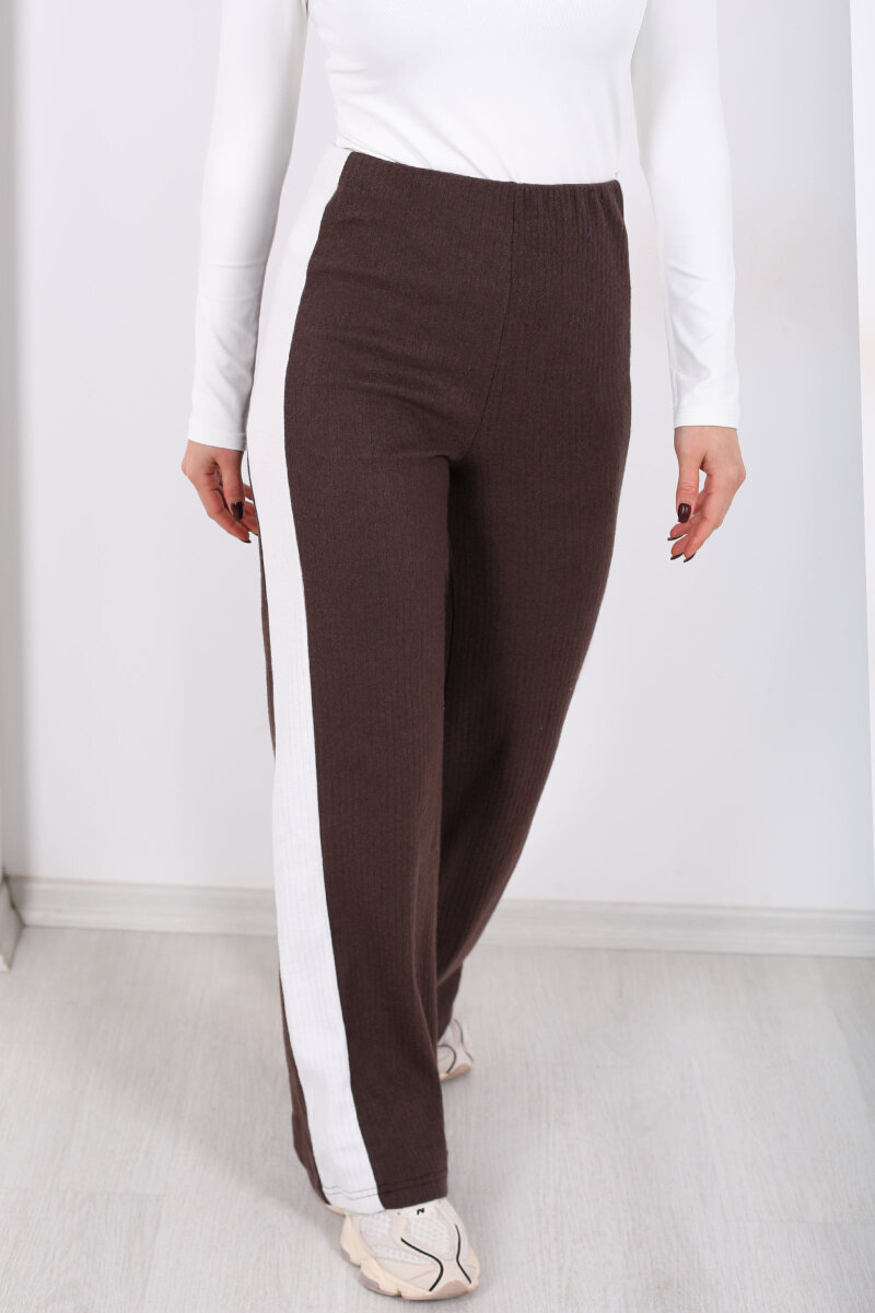 Yanları Şeritli Bol Paça Kahverengi Kadın Yumoş Pantolon - 2