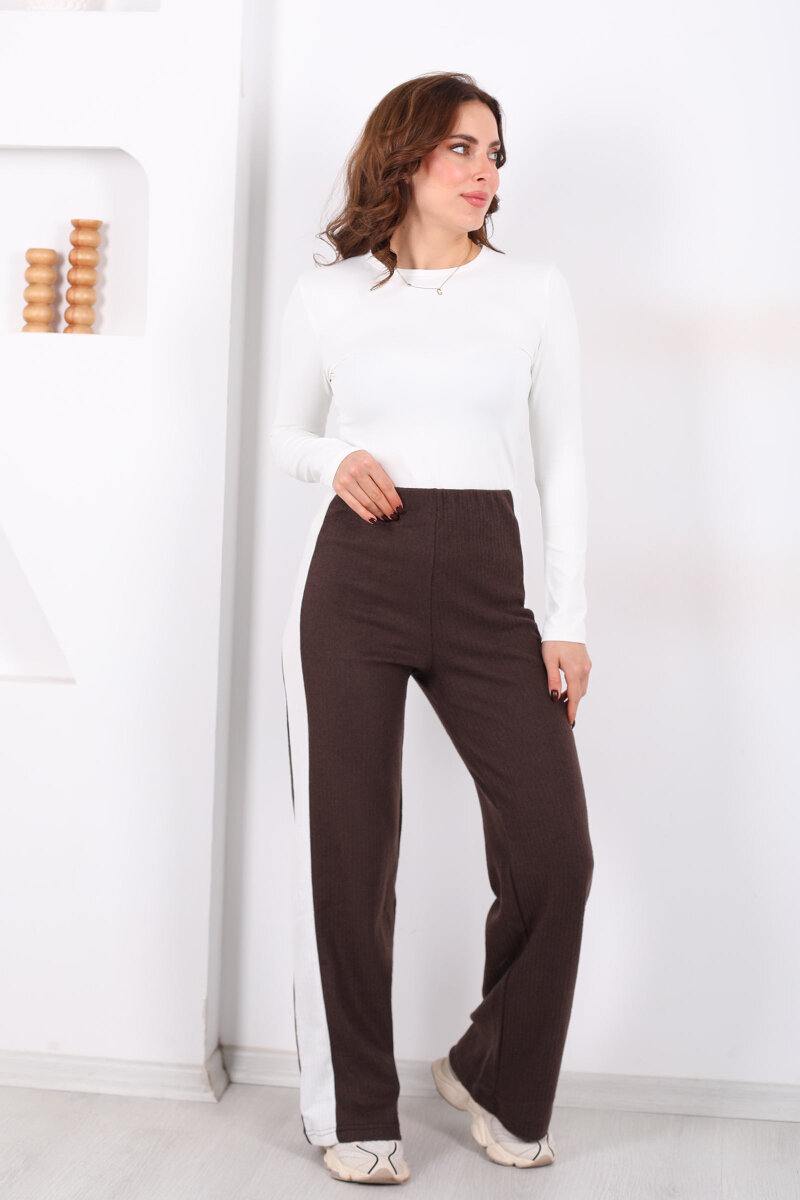 Yanları Şeritli Bol Paça Kahverengi Kadın Yumoş Pantolon - 1