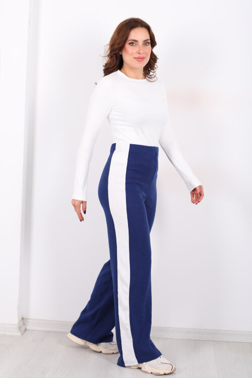 Yanları Şeritli Bol Paça Saks Mavisi Kadın Yumoş Pantolon - 1