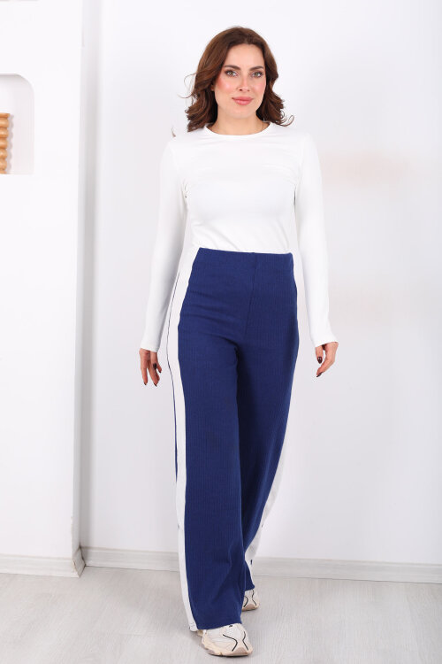 Yanları Şeritli Bol Paça Saks Mavisi Kadın Yumoş Pantolon - 4