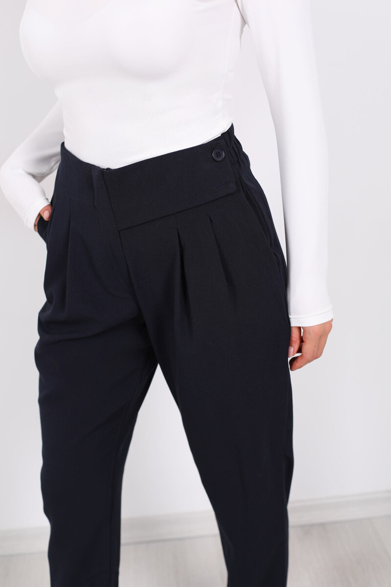 Yarım Kemer Çift Düğmeli Lacivert Kadın Havuç Pantolon - 2