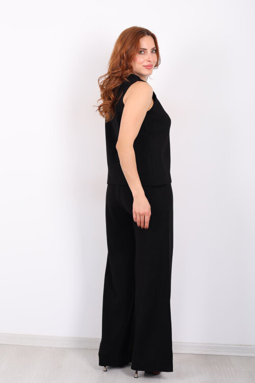 Yırtmaç Detaylı Aksesuarlı Kolsuz Kadın Siyah Triko Takım - 6