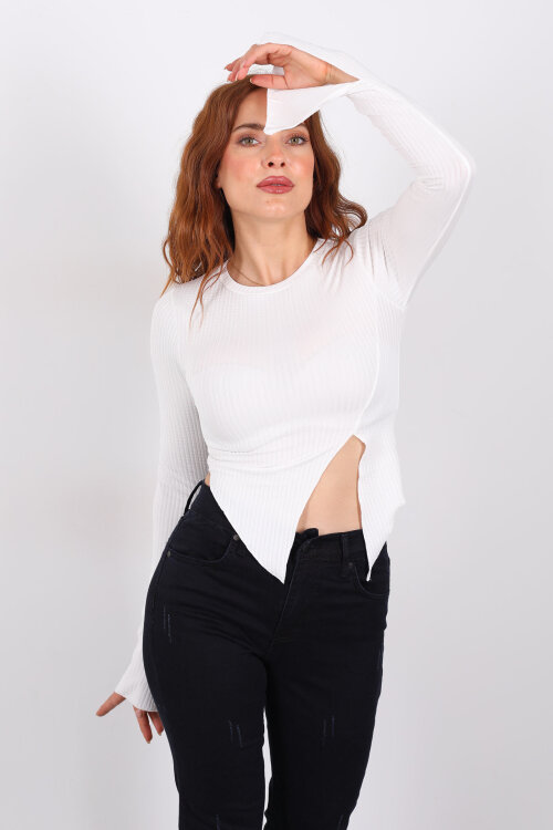 Yırtmaçlı İspanyol Kol Beyaz Kadın Bluz - 3
