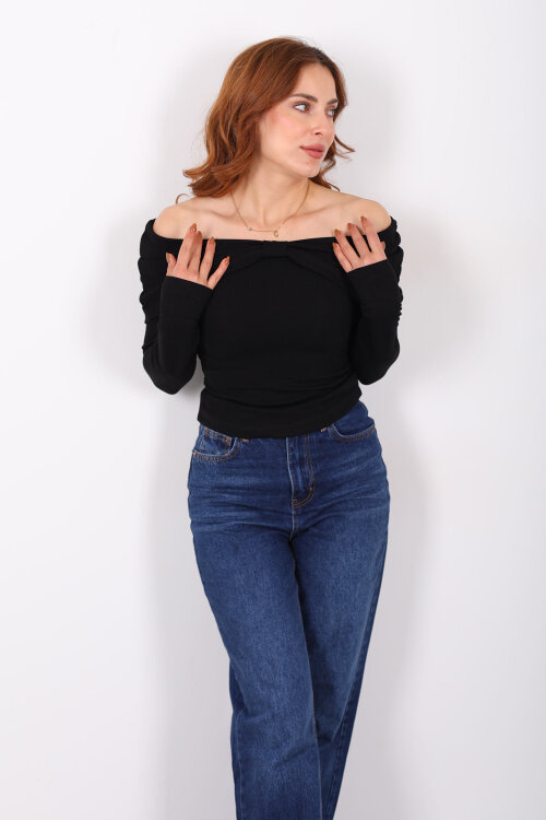 Yuvarlak Yaka Fiyonk Detaylı Kadın Siyah Bluz - 4