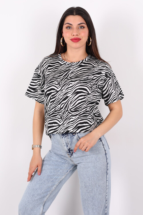Zebra Desenli Kısa Kol Siyah Kadın T-Shirt - 3