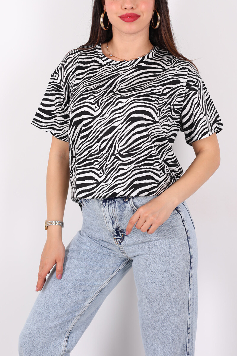 Zebra Desenli Kısa Kol Siyah Kadın T-Shirt - 2